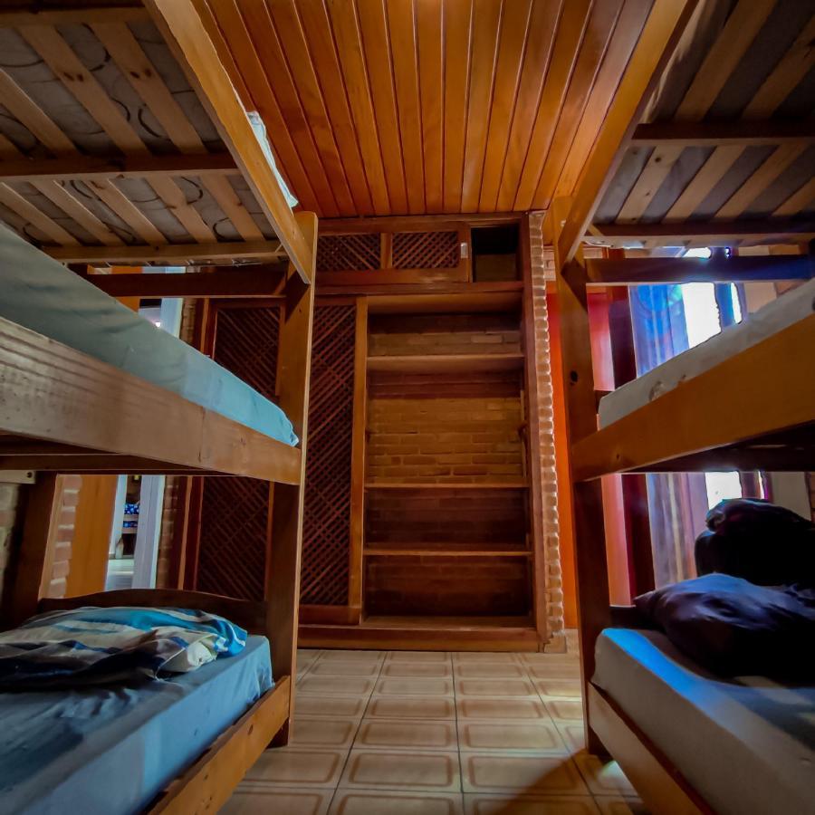 Efferus Hostel Ubatuba Esterno foto