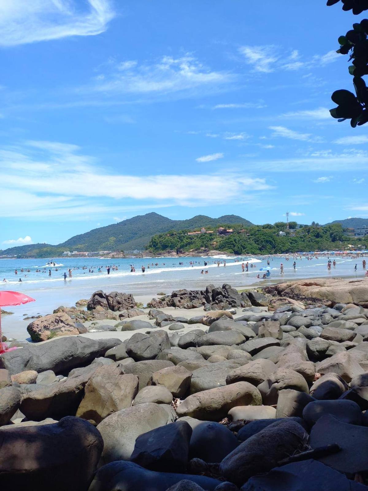 Efferus Hostel Ubatuba Esterno foto